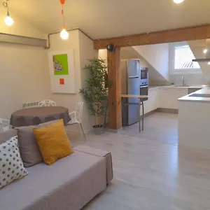 De Diseno. Moderno Y Acogedor. 2 Santander